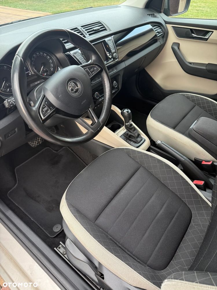 Skoda Fabia 1.2 TSI Style DSG - 6