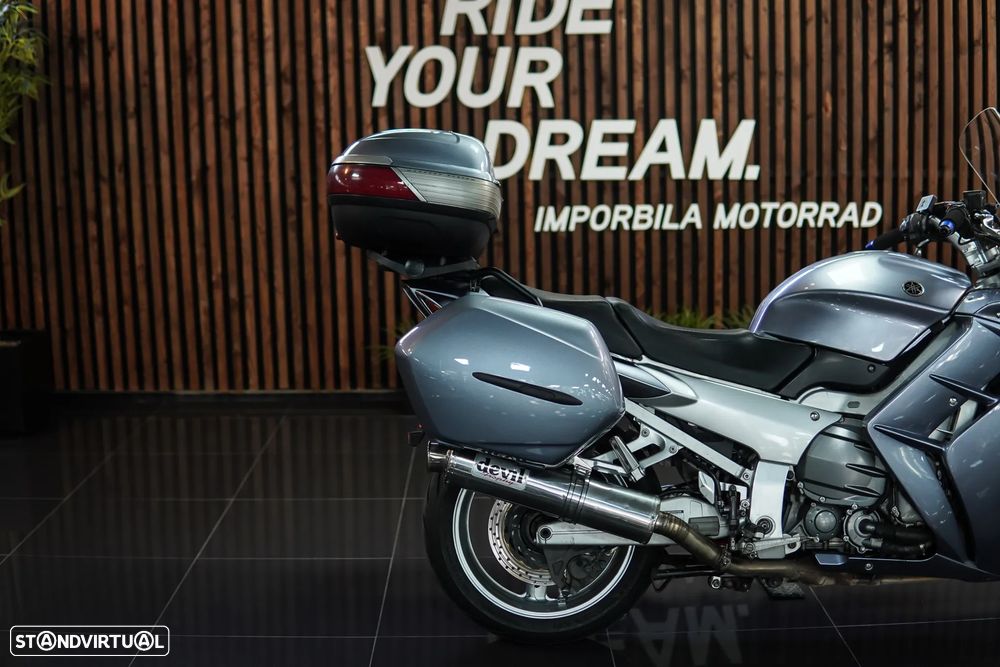 Yamaha FJR 1300 - 27