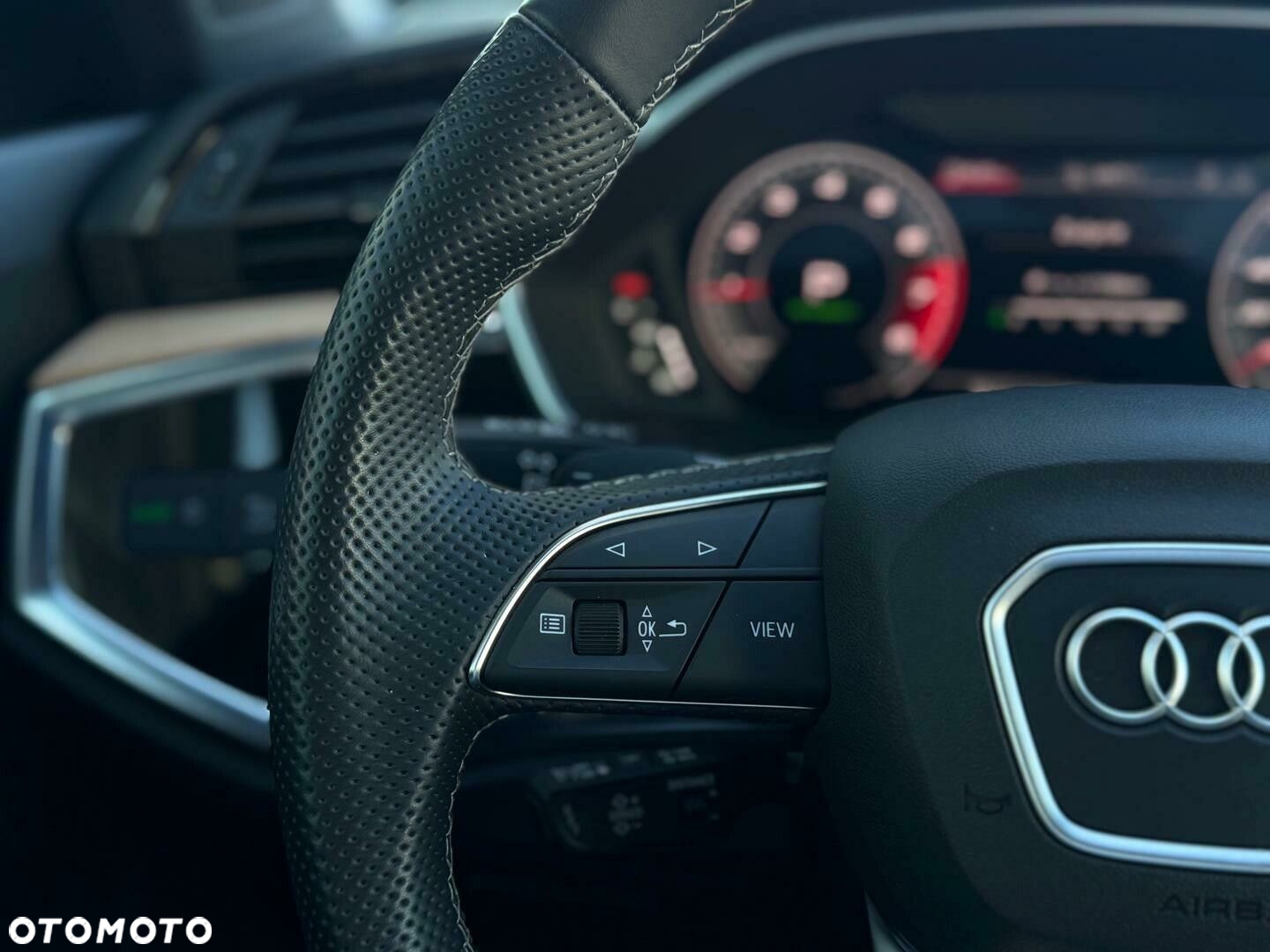 Audi Q3 - 11
