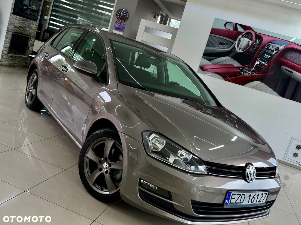 Volkswagen Golf 1.4 TSI BMT Highline - 1