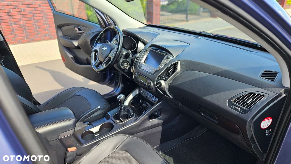 Hyundai ix35 1.7 CRDi Premium 2WD - 17