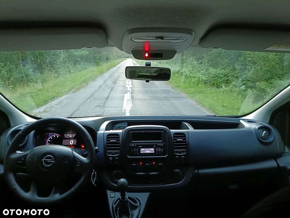 Opel Vivaro - 7