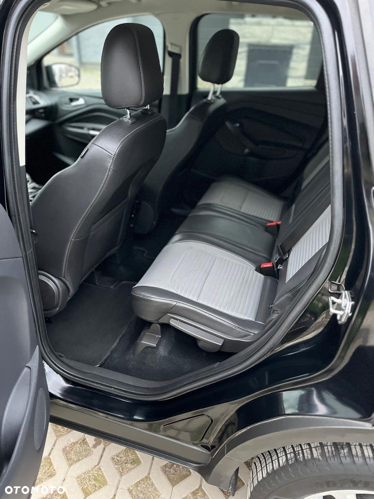 Ford Kuga 1.5 EcoBoost 4x4 Titanium - 16