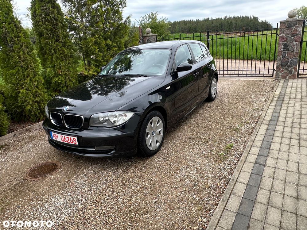 BMW Seria 1 116i - 8