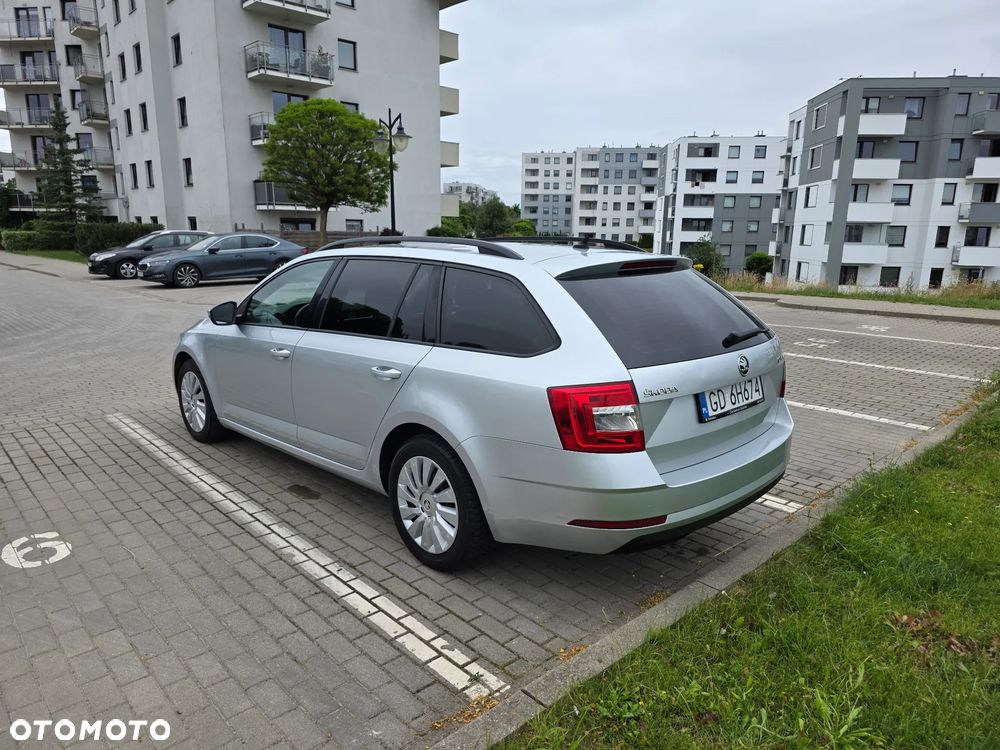 Skoda Octavia - 9