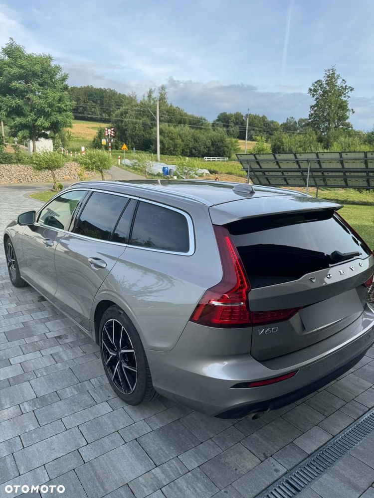 Volvo V60 D3 AWD Momentum - 5