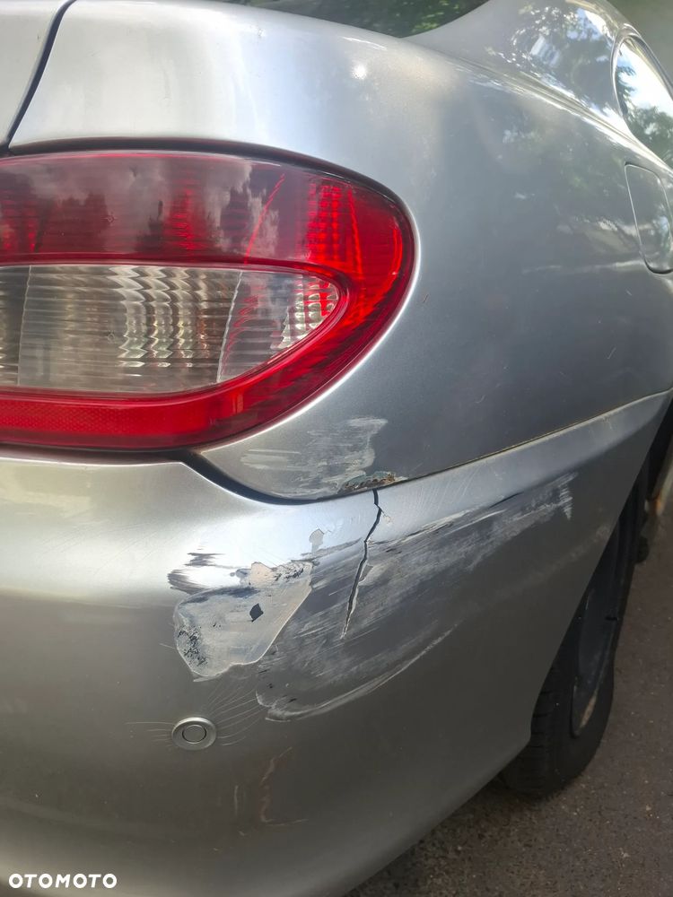 Peugeot 406 2.2 HDI - 5