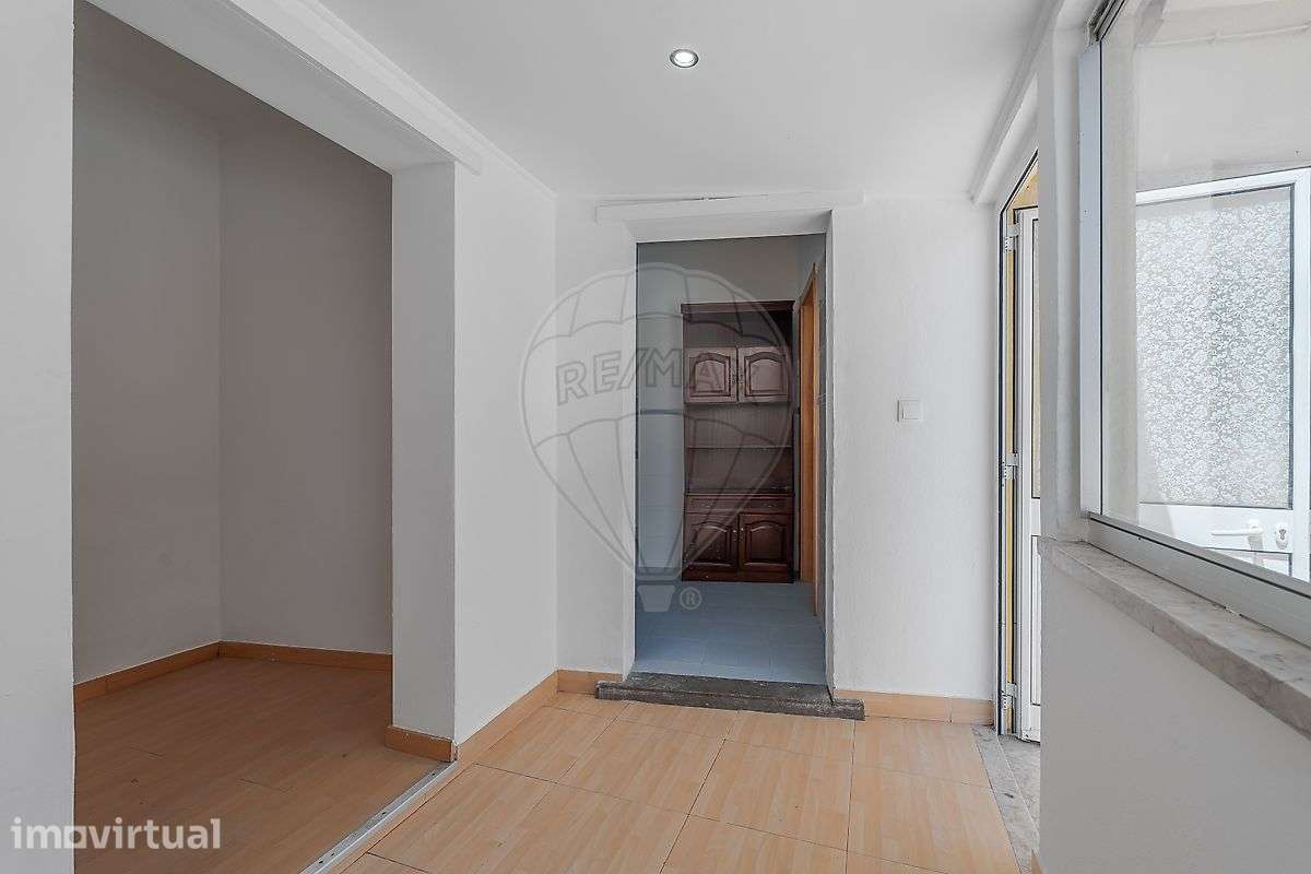 Moradia T1 para venda - Grande imagem: 4/17