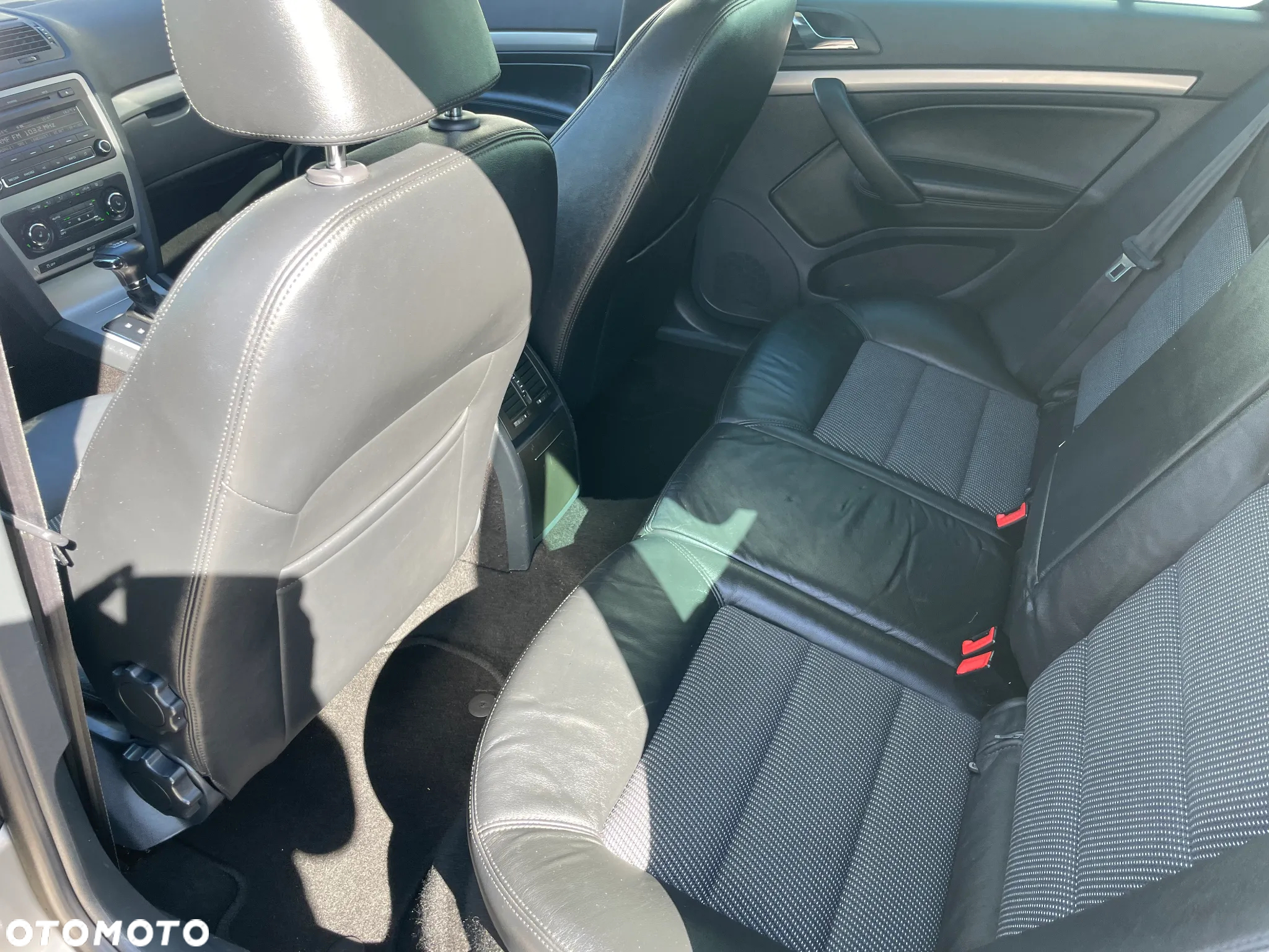 Skoda Octavia 1.8 TSI DSG Elegance - 16