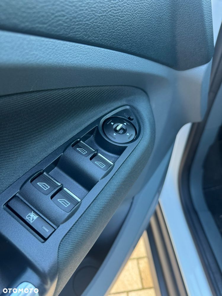 Ford C-MAX 1.6 EcoBoost Start-Stop-System Champions Edition - 20