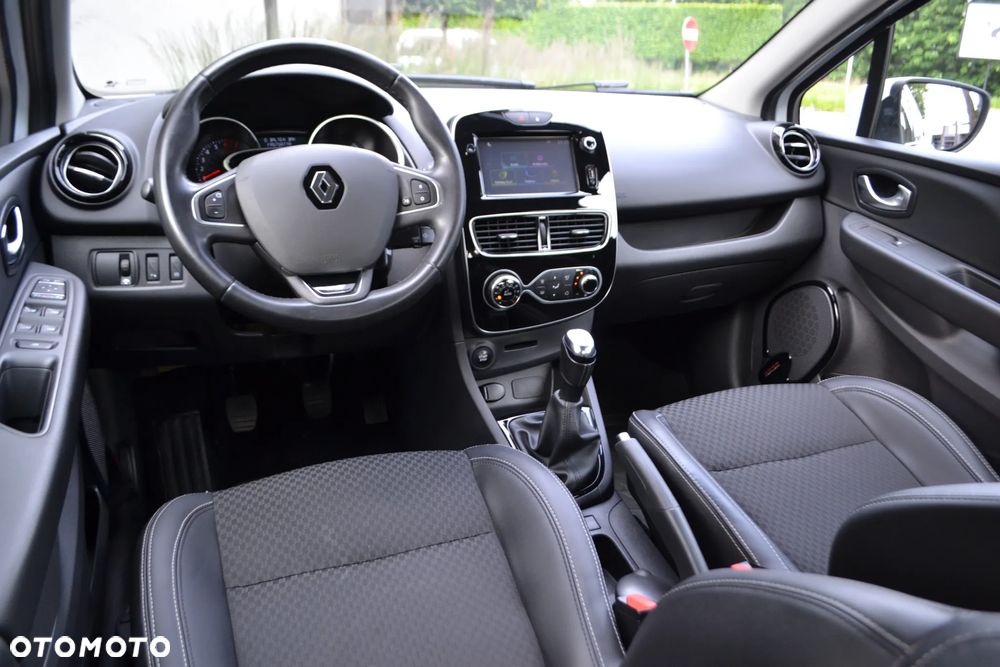 Renault Clio - 5