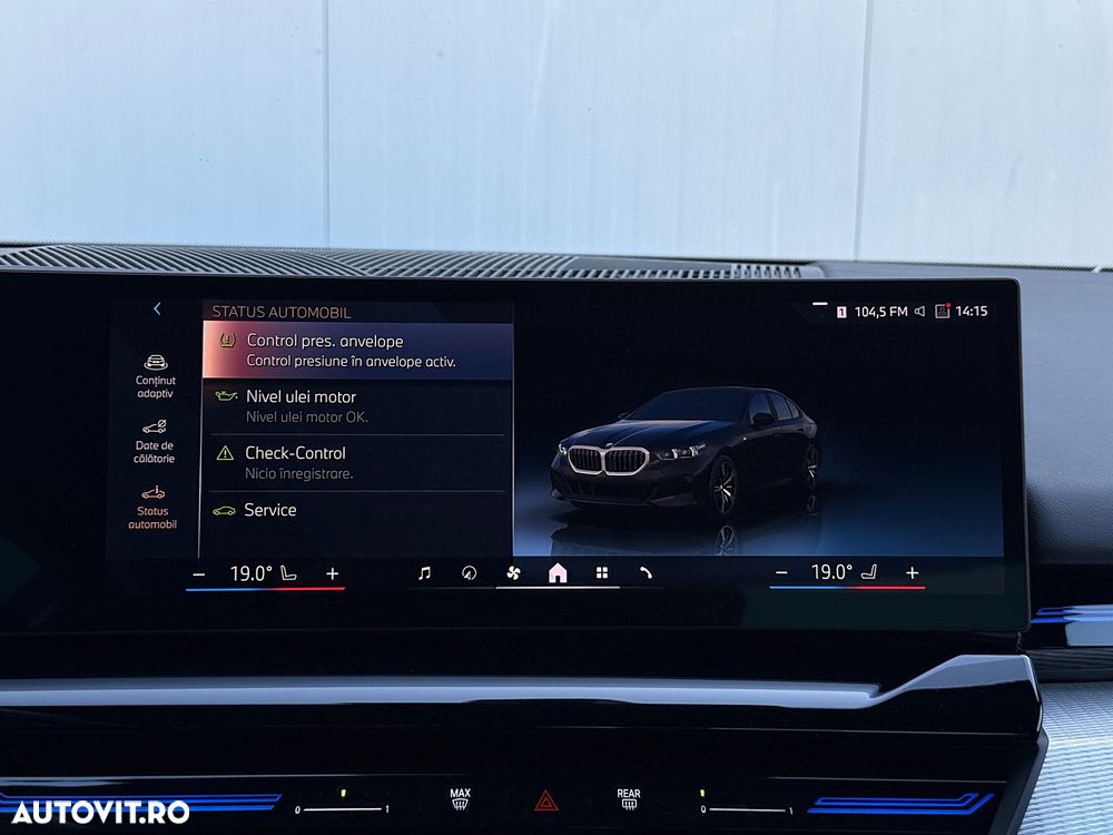 BMW Seria 5 520i AT MHEV - 32