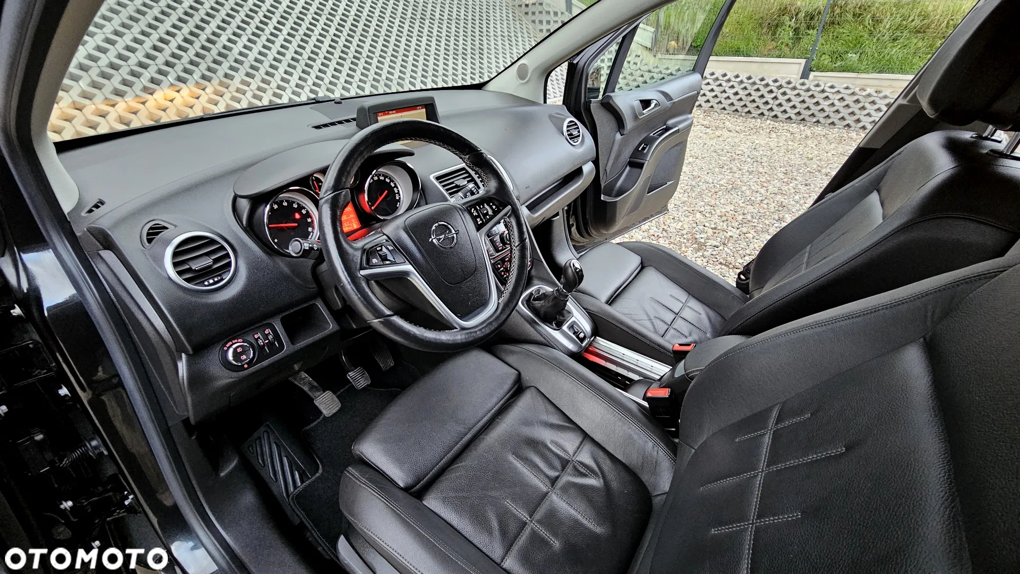 Opel Meriva 1.4 T Cosmo - 24