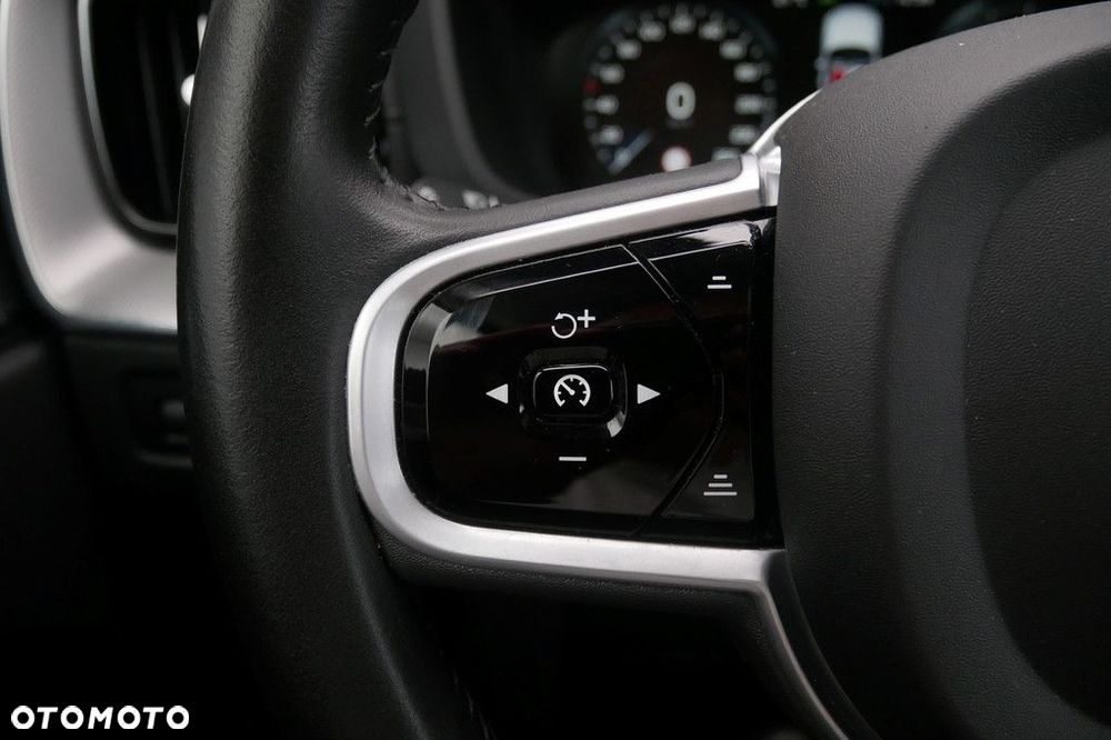 Volvo XC 60 - 29