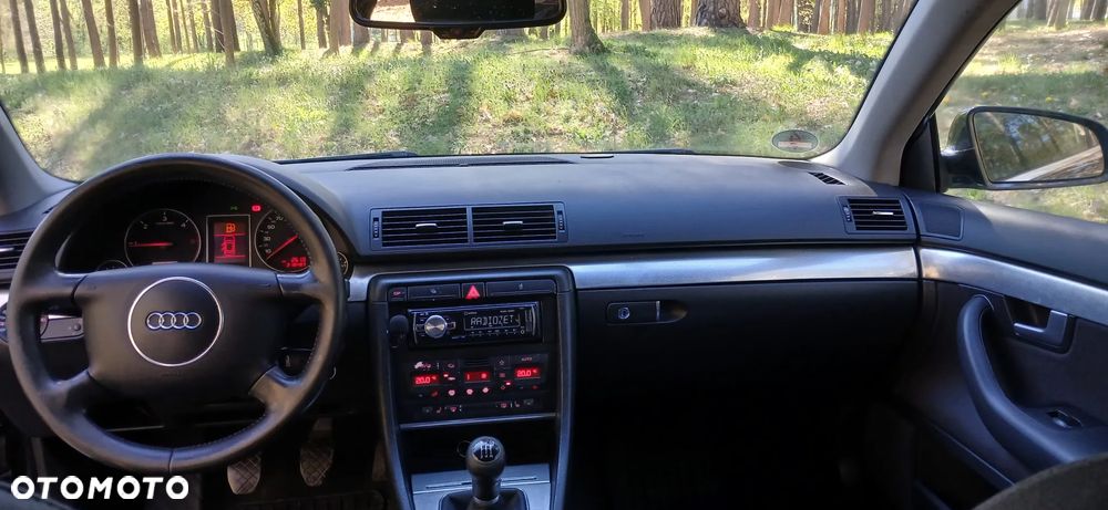 Audi A4 Avant 1.9 TDI - 10