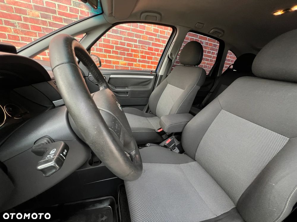 Opel Meriva - 13