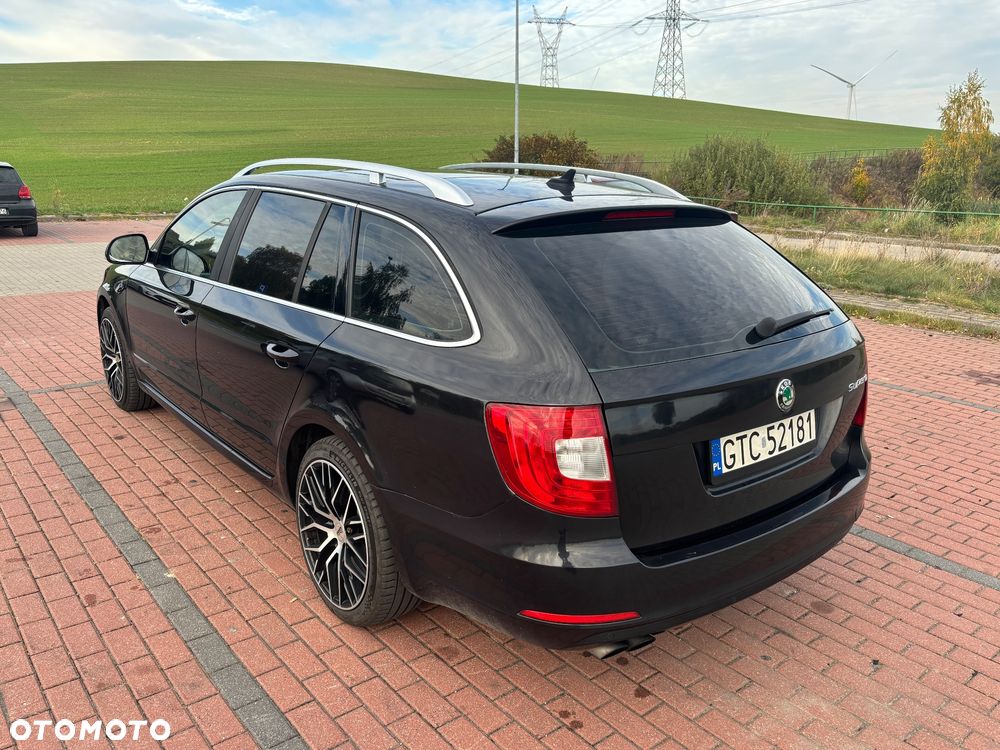 Skoda Superb 2.0 TDI Elegance DSG - 7