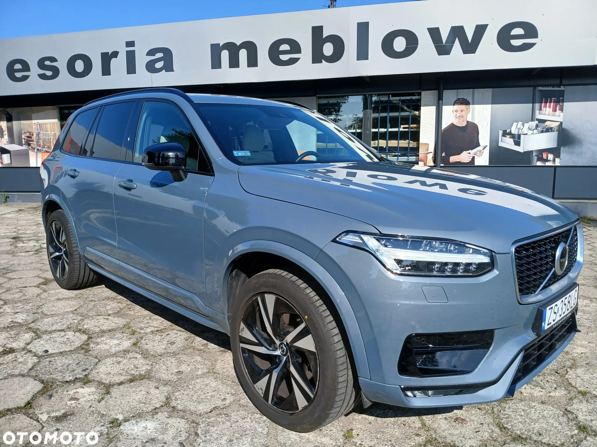 Volvo XC 90 B5 D AWD R-Design - 4