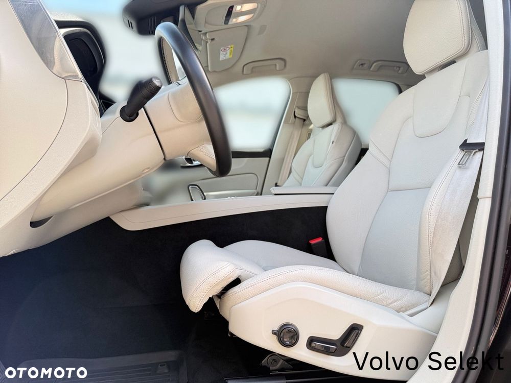Volvo XC 60 - 12