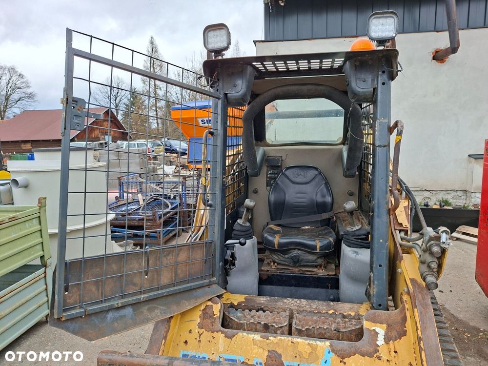 Caterpillar 257 B3 - 10