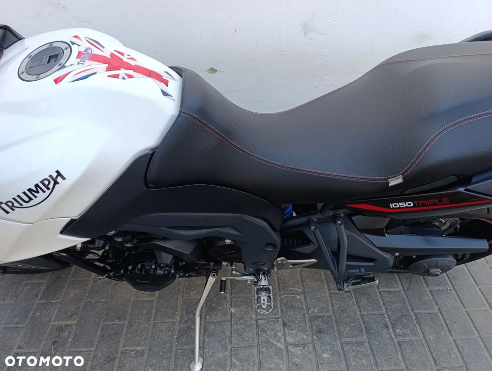 Triumph Tiger - 15