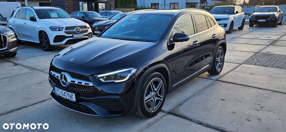 Mercedes-Benz GLA 200 d AMG Line - 11