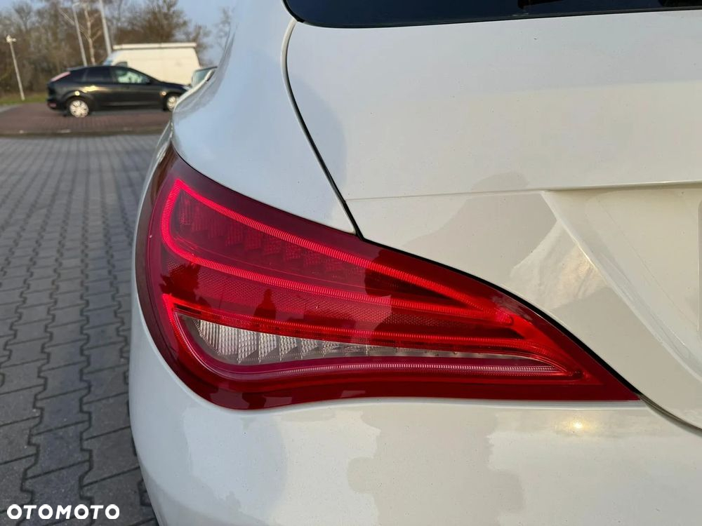 Mercedes-Benz CLA 220 (CDI) d AMG Line - 20