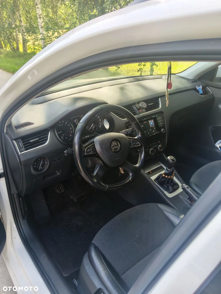 Skoda Octavia 1.6 TDI Elegance - 6