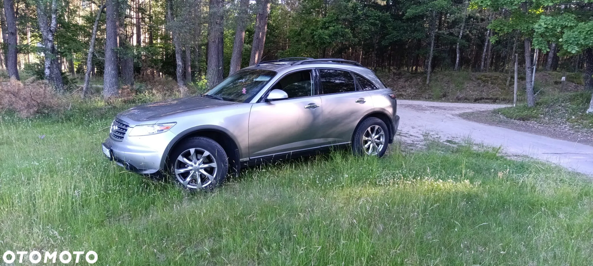 Infiniti FX FX35 - 21