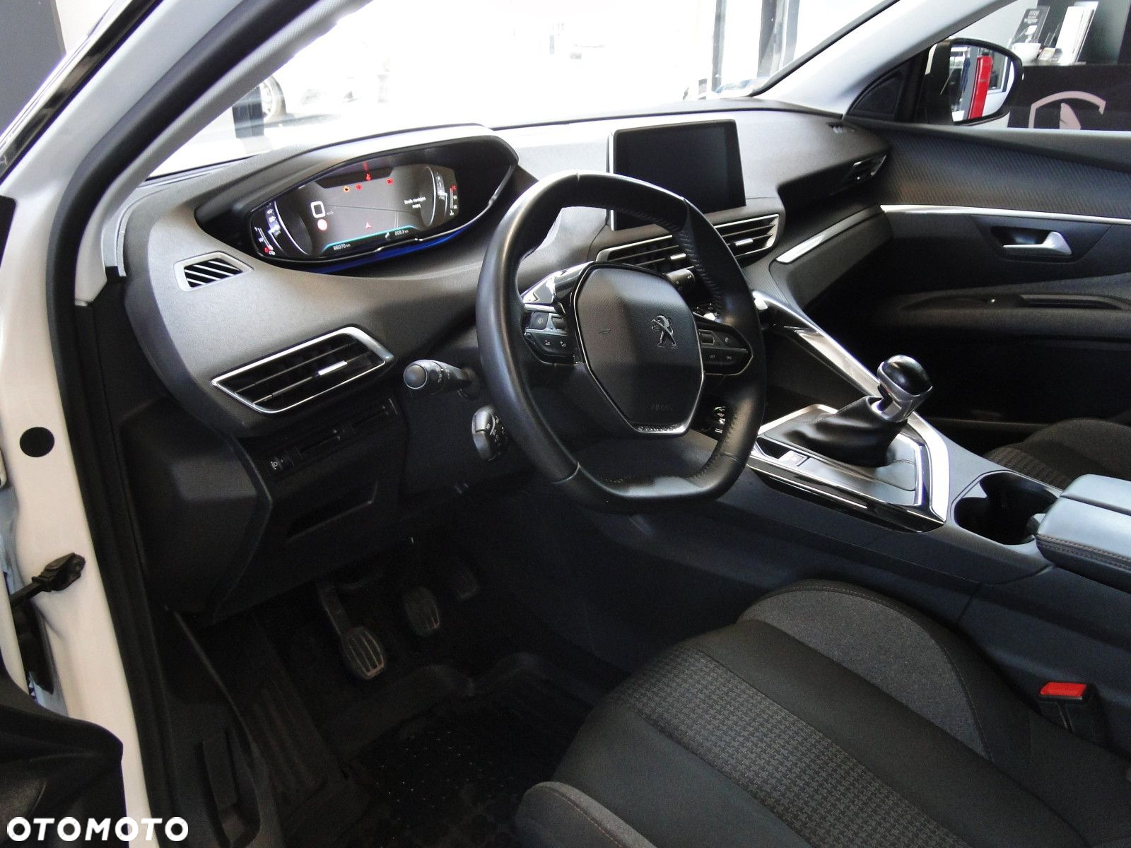 Peugeot 3008 - 21