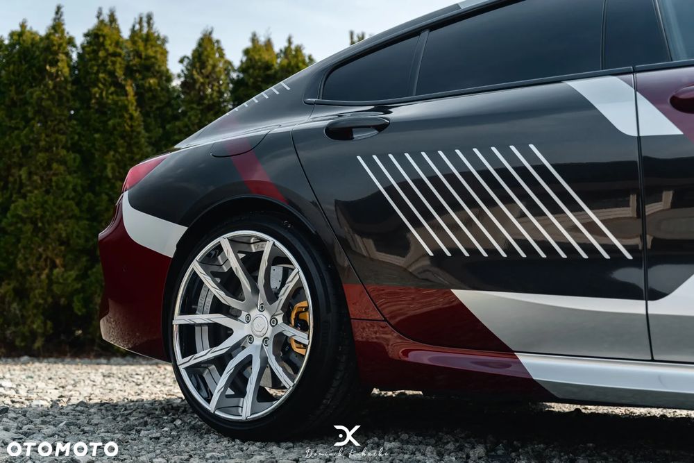 BMW M8 Competition - 10