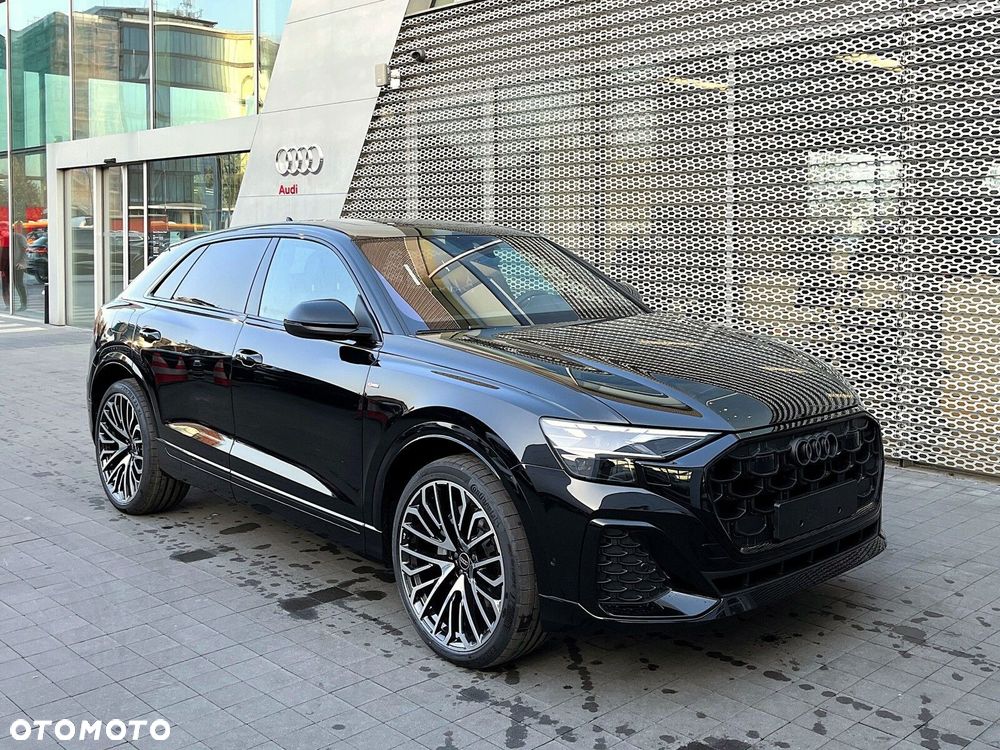Audi Q8 - 3