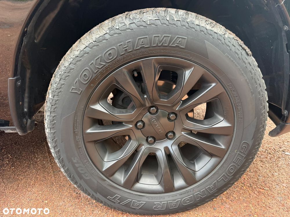 Dodge RAM 5.7 4x4 - 23