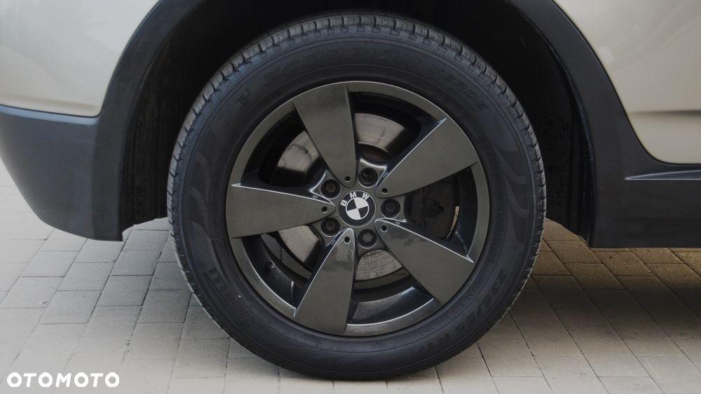 BMW X3 2.5si - 24