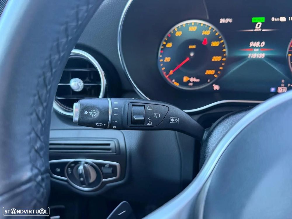 Mercedes-Benz GLC 300 de Coupe 4Matic 9G-TRONIC Exclusive - 35