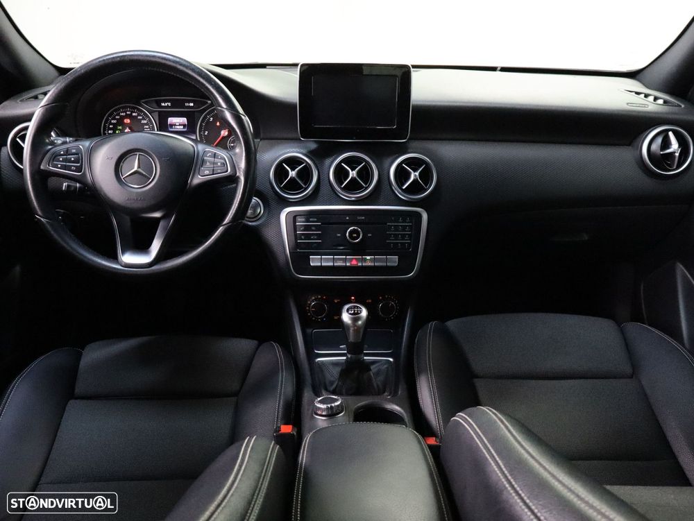 Mercedes-Benz A 180 d Style - 9