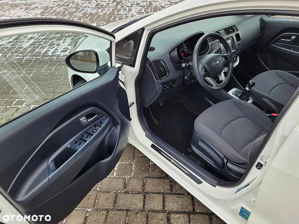 Kia Rio 1.2 Business Line - 18