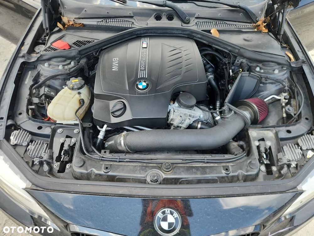 BMW Seria 2 M235i - 11