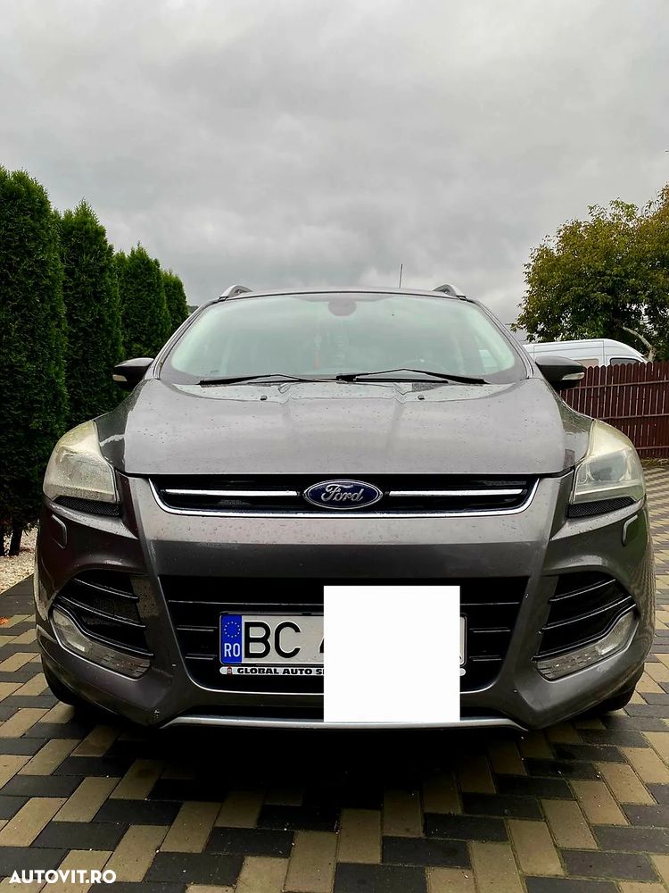 Ford Kuga 2.0 TDCi 4WD Powershift Titanium - 5