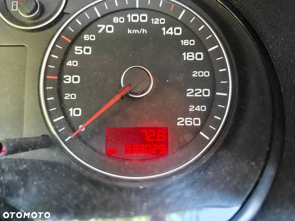 Audi A3 Sportback 1.9 TDI DPF Ambition - 4