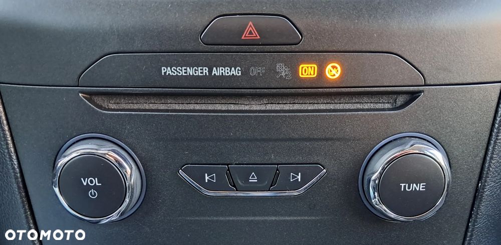 Ford S-Max - 25