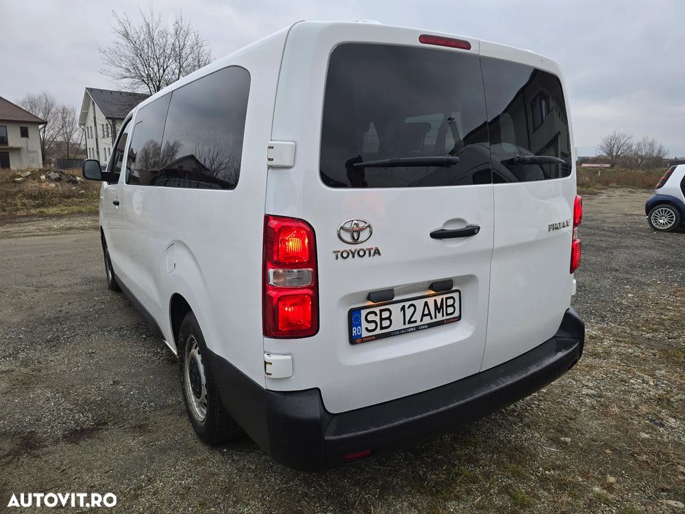 Toyota Proace Verso 1.5 D-4D 120CP 8+1 L1H1 Base - 4