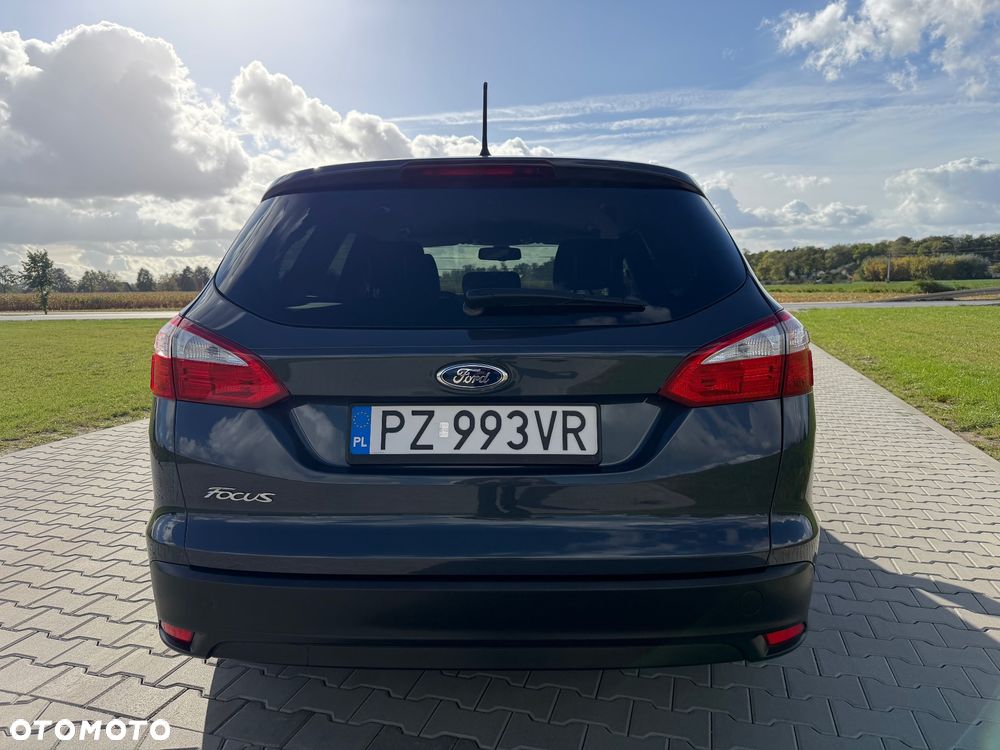 Ford Focus 2012 photo 4