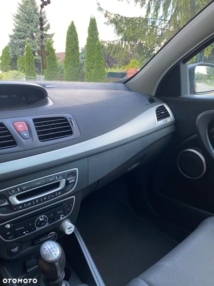 Renault Megane 1.9 dCi Exception - 9