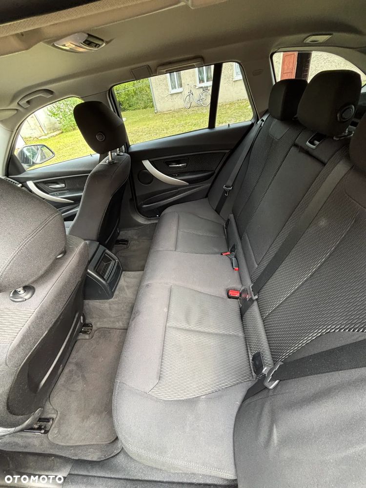 BMW Seria 3 316d - 7