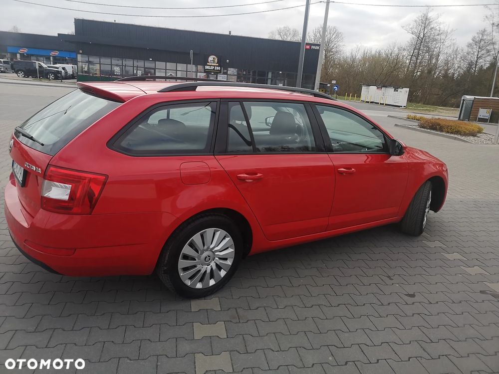 Skoda Octavia 1.6 TDI Edition - 12