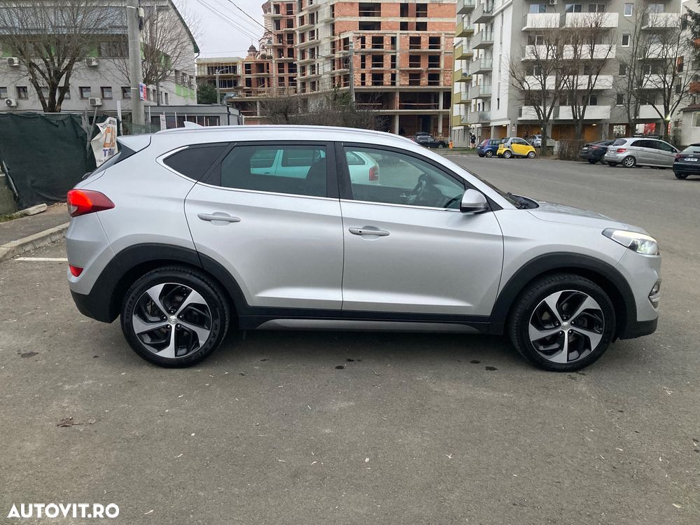 Hyundai Tucson 2.0 CRDI 4WD Premium - 9