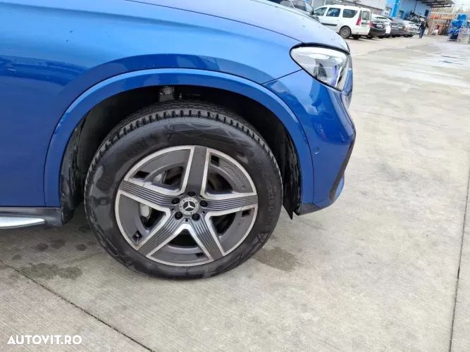 Mercedes-Benz GLC 300 de 4MATIC - 15