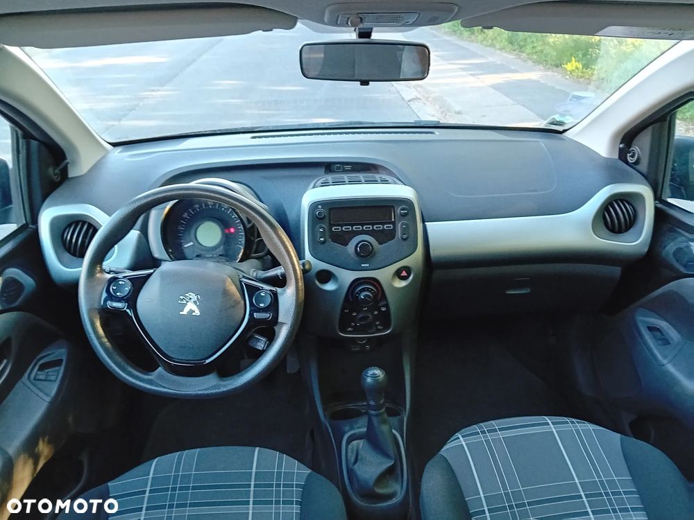 Peugeot 108 - 8