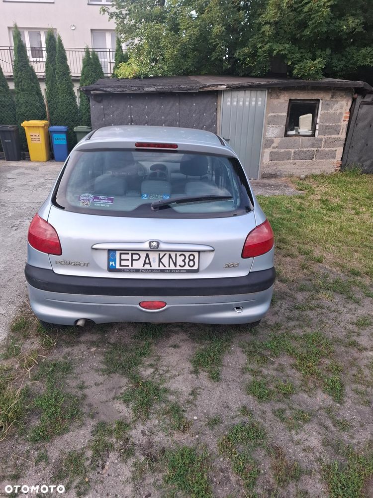 Peugeot 206 1.1 Mistral - 1
